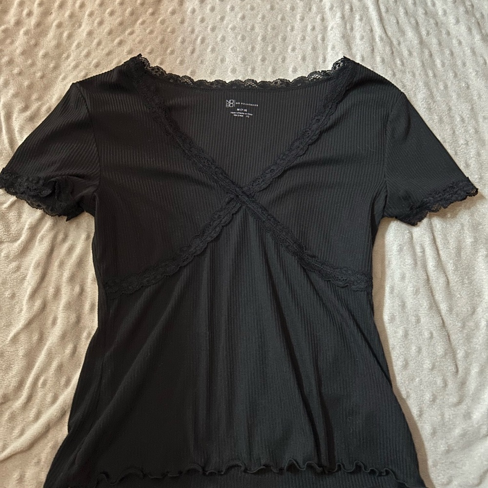 No Boundaries Black Lace V-Neck Tee
